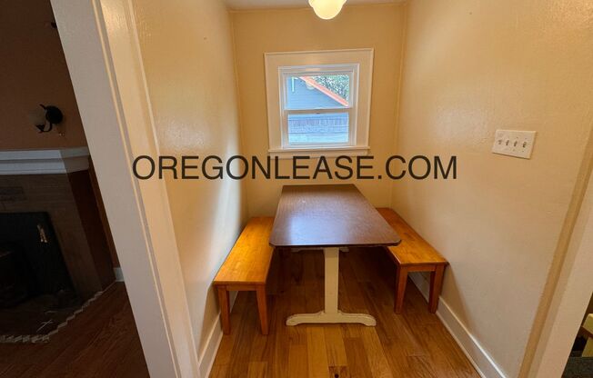 3 beds, 2 baths, $2,295