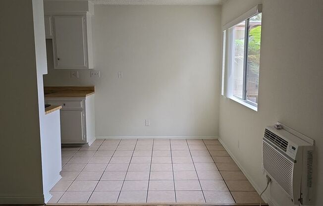 1 bed, 1 bath, 750 sqft, $2,000, Unit 24