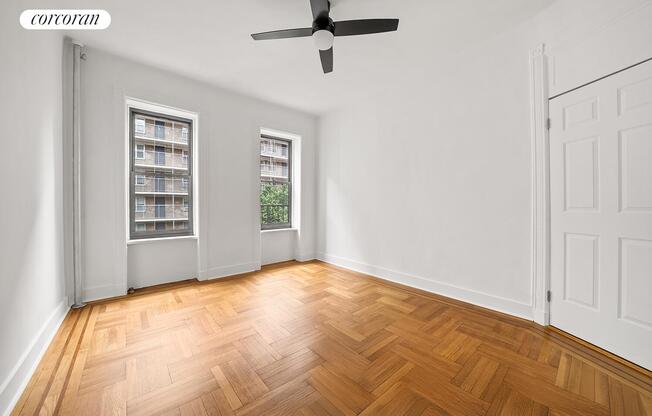 221 E 88 ST