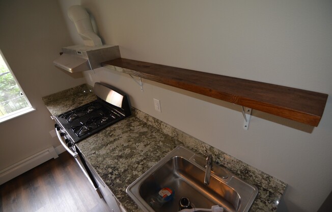 3013 Beacon APTS LLC