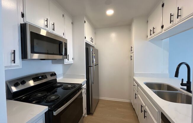 1 bed, 1 bath, 600 sqft, $1,525, Unit 206