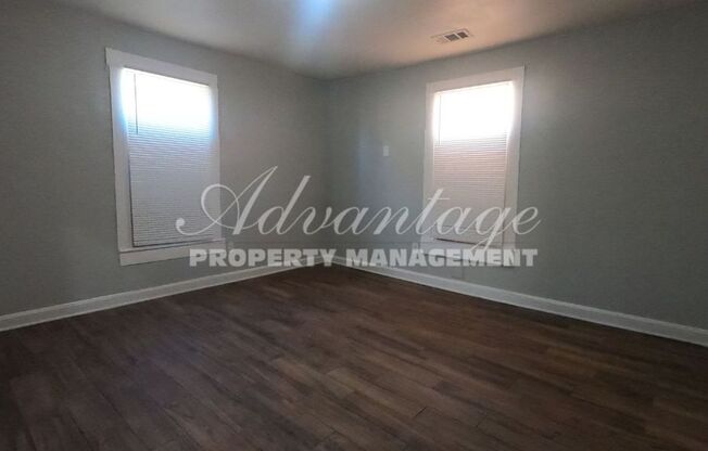 3 beds, 1 bath, $1,200