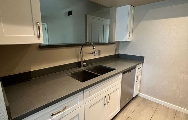 2 beds, 2 baths, $1,245, Unit #111