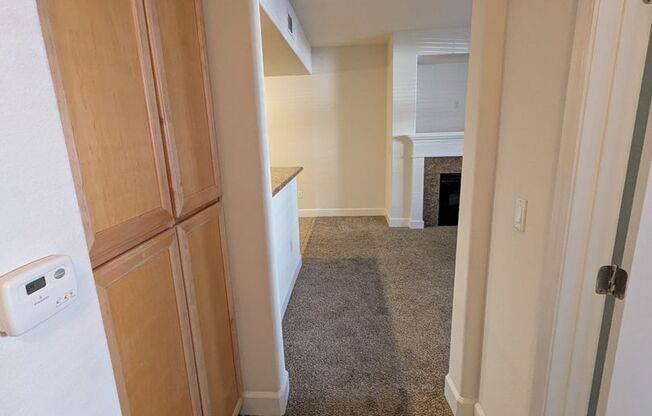 1 bed, 1 bath, 784 sqft, $2,000, Unit 1513