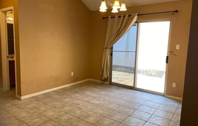 2 beds, 2 baths, $1,585