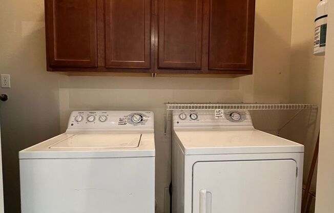 2 beds, 2 baths, $1,900, Unit #2001