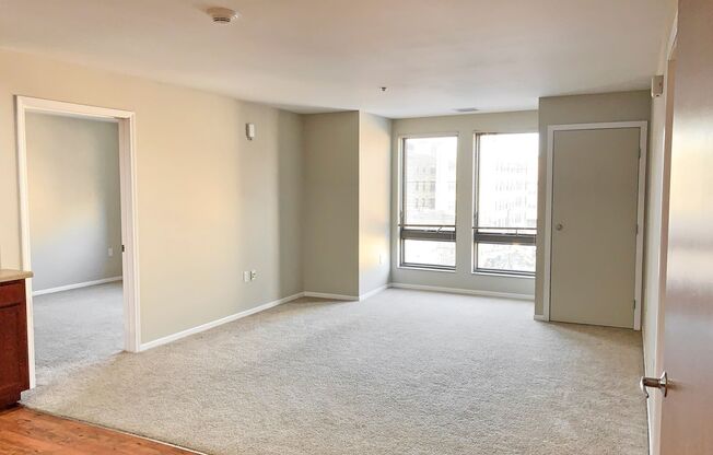 2 beds, 2 baths, 958 sqft, $1,275, Unit 419