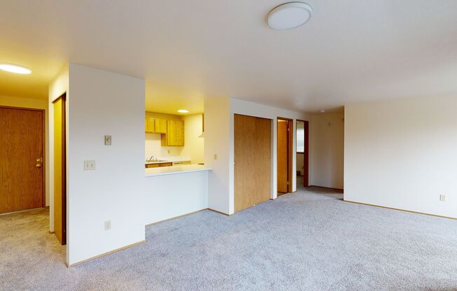 2 beds, 1 bath, 701 sqft, $2,195, Unit 204