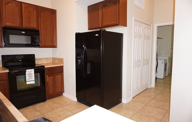 3 beds, 2 baths, $1,740, Unit Unit 102