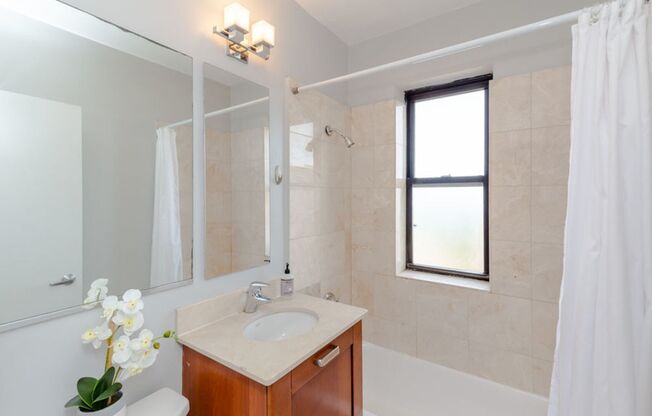 Studio, 1 bath, $1,375, Unit 608