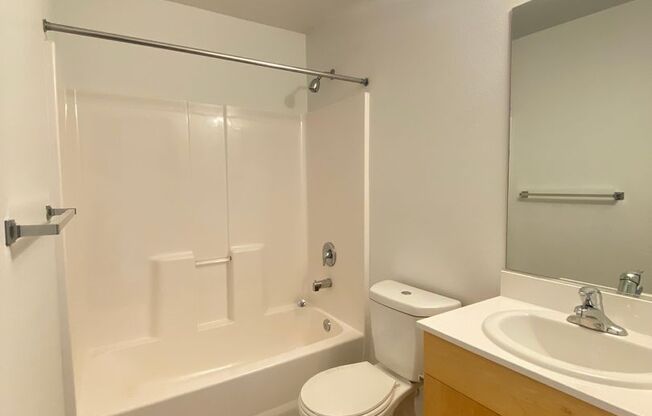 1 bed, 1 bath, 600 sqft, $2,295, Unit 1406-A