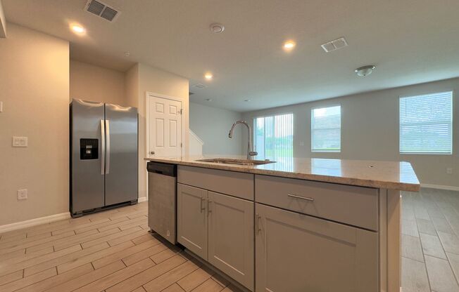 3 Bedroom, 2.5 Bath Town Home in Greens at Forest Lake!