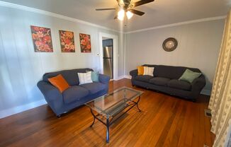 2 beds, 1 bath, $1,495