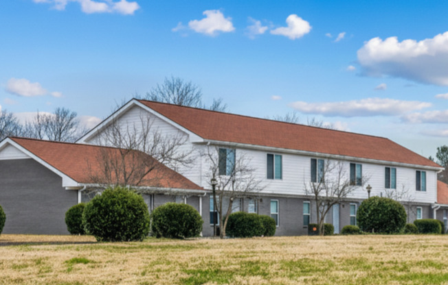 Parkview Apartments - Tullahoma, TN.
