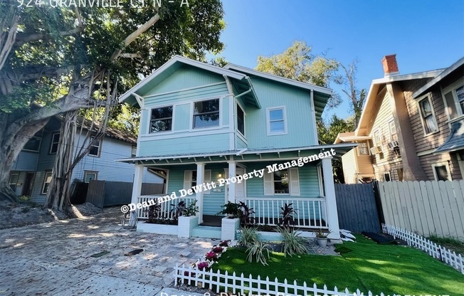 924 GRANVILLE CT N