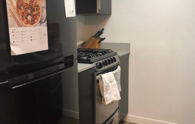 Amazing 1 bed 1 bath with off street parking.