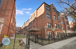 Hyde Park Apts!