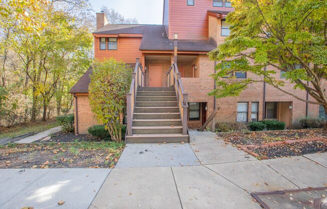 Amazing 2 BR/2 BA Condo in Columbia!