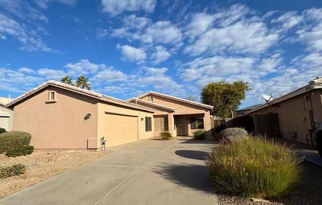 Cozy 3 Bed 2 Bath with Enclosed Den!