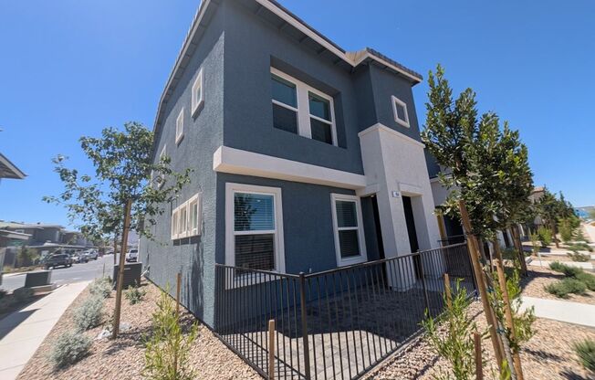484 GOLDEN MYNA AVE