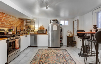1266 Lafayette st 6