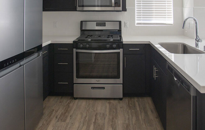 Kitchen Appliances at Citron Apartment Homes, Riverside, 92506