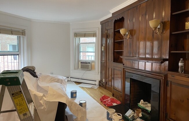 218 NEWBURY ST
