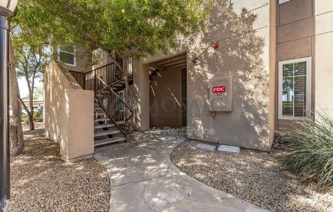 2 beds, 2 baths, 1,010 sqft, $1,600, Unit 1046