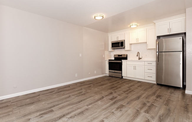 1 bed, 1 bath, 600 sqft, $1,695, Unit 108