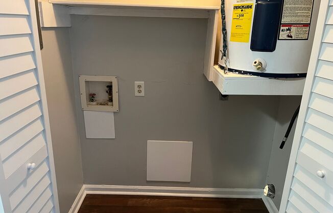 2 beds, 1 bath, 750 sqft, $996, Unit B-503B1