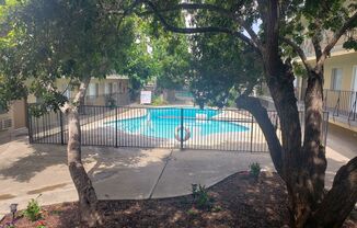 Hacienda Plaza Apartments