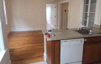 881 Massachusetts Ave