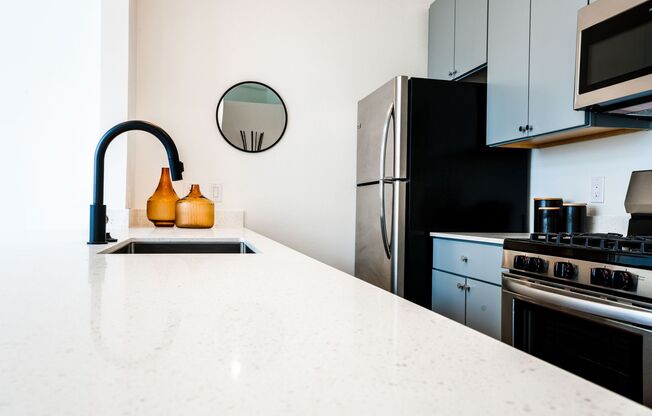 1 bed, 1 bath, 730 sqft, $1,808, Unit 100-405