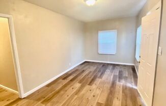 1 bed, 1 bath, $1,700, Unit B