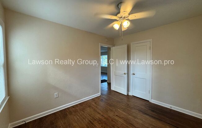 3 beds, 1 bath, $1,395