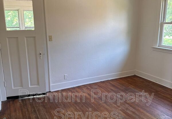 907 14 ST