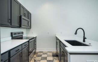 1 bed, 1 bath, 1,100 sqft, $1,595