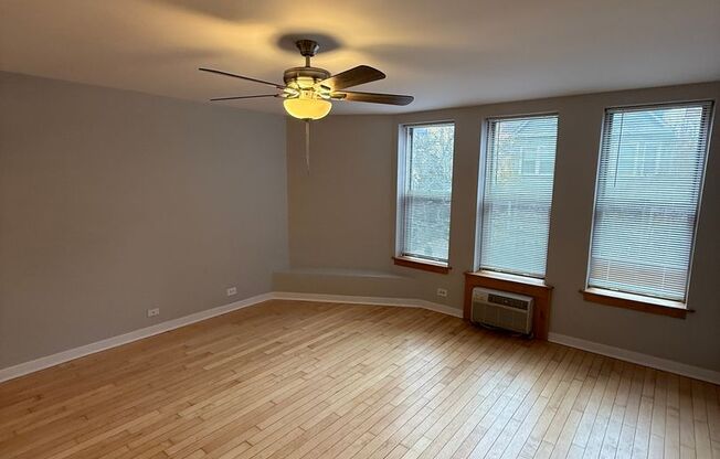 1 bed, 1 bath, $1,675, Unit 202