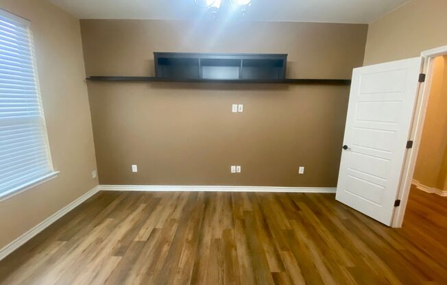 Modern 3 Bedroom 2 Bath - Alamo Ranch