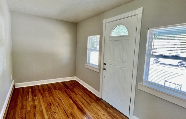 3110 10 AVE N