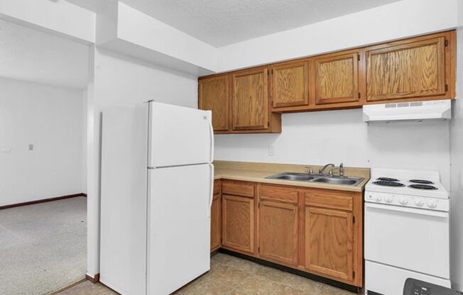1005 E COLORADO