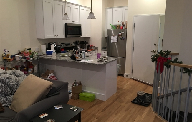 3 beds, 2 baths, 1,500 sqft, $6,500, Unit 1