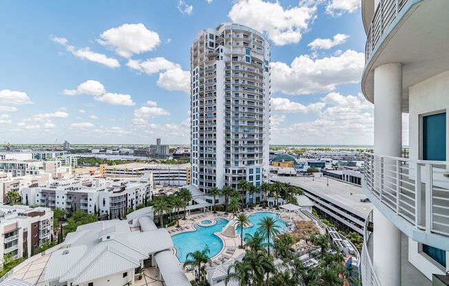***City Views | Towers of Channelside 2 Beds 2 Parking Spaces