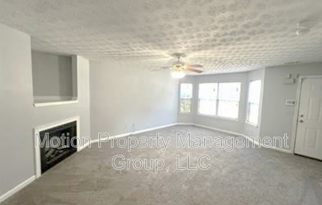 5556 PINERIDGE CT