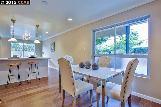 Gorgeous, Massive, 1BR/1BA, Fully Updated, 1000sqft+, A+++ Location, Parking Included