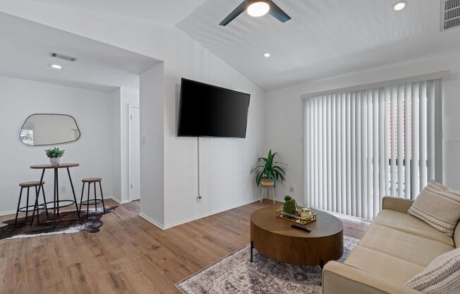 Perfectly Located 1-Bedroom Condo For Lease