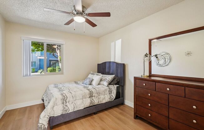 2 beds, 2 baths, 808 sqft, $1,294, Unit 1116