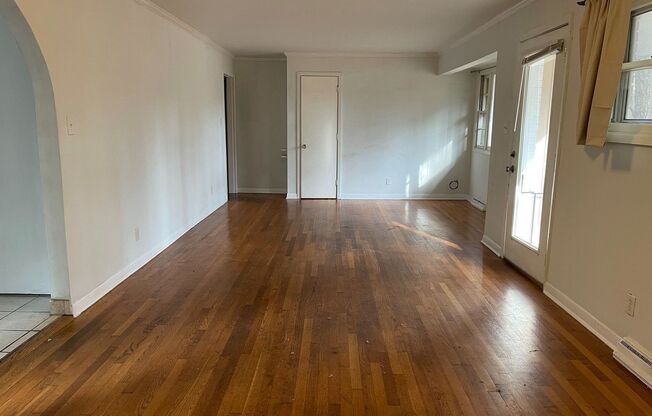 Large Duplex home with giant deck, parking, in quiet neighborhood, Available in June