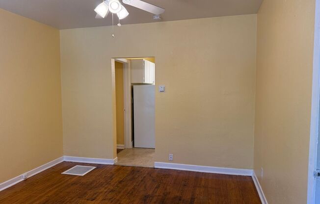 Charming 1-Bedroom Apartment in the Heart of NE Portland’s Vernon Neighborhood