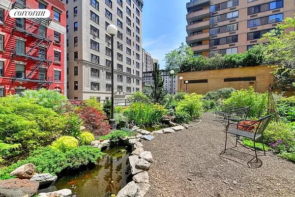 2 beds, 2 baths, 937 sqft, $8,395, Unit 30B